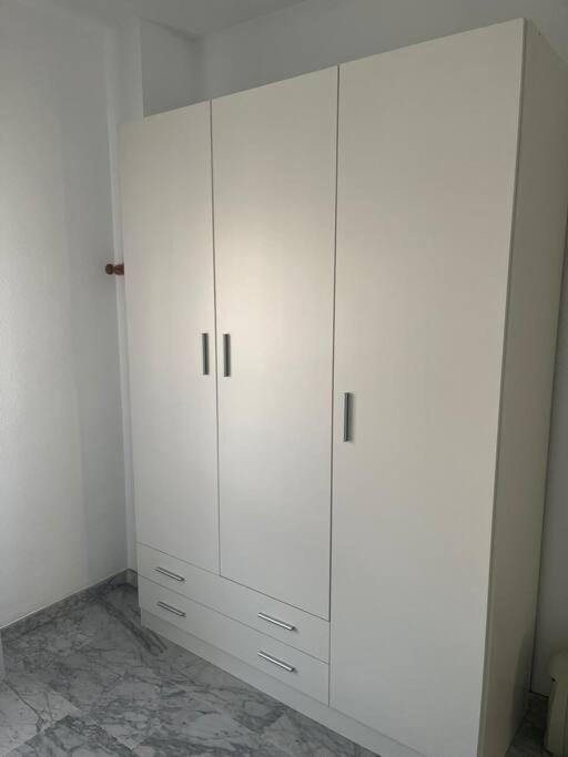 Apartamento Medina Azahara Kordoba Bagian luar foto