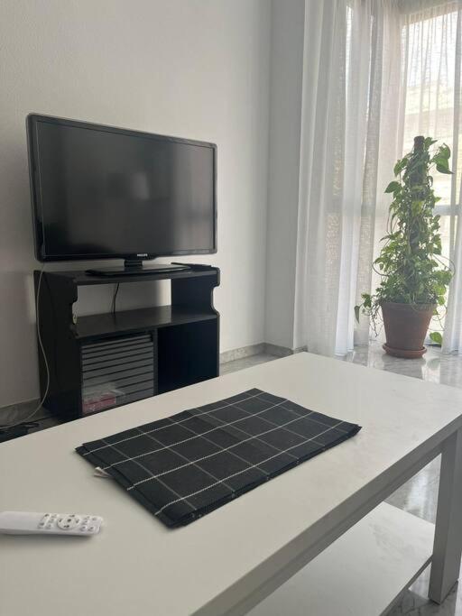 Apartamento Medina Azahara Kordoba Bagian luar foto